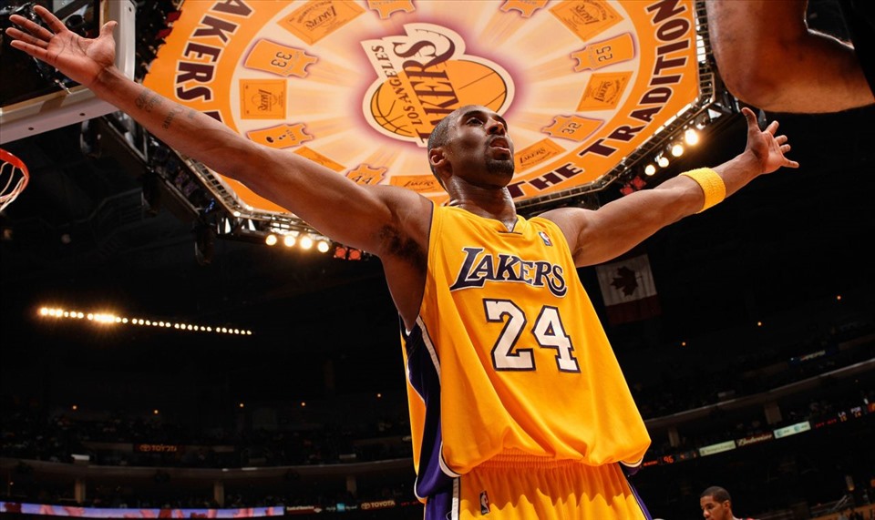 Kobe Bryant là cầu thủ bóng rổ nổi tiếng, có ảnh hưởng